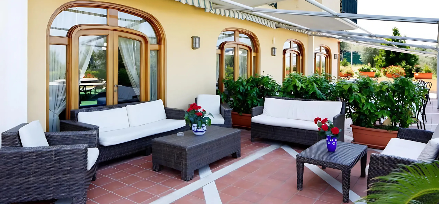 4-Italy